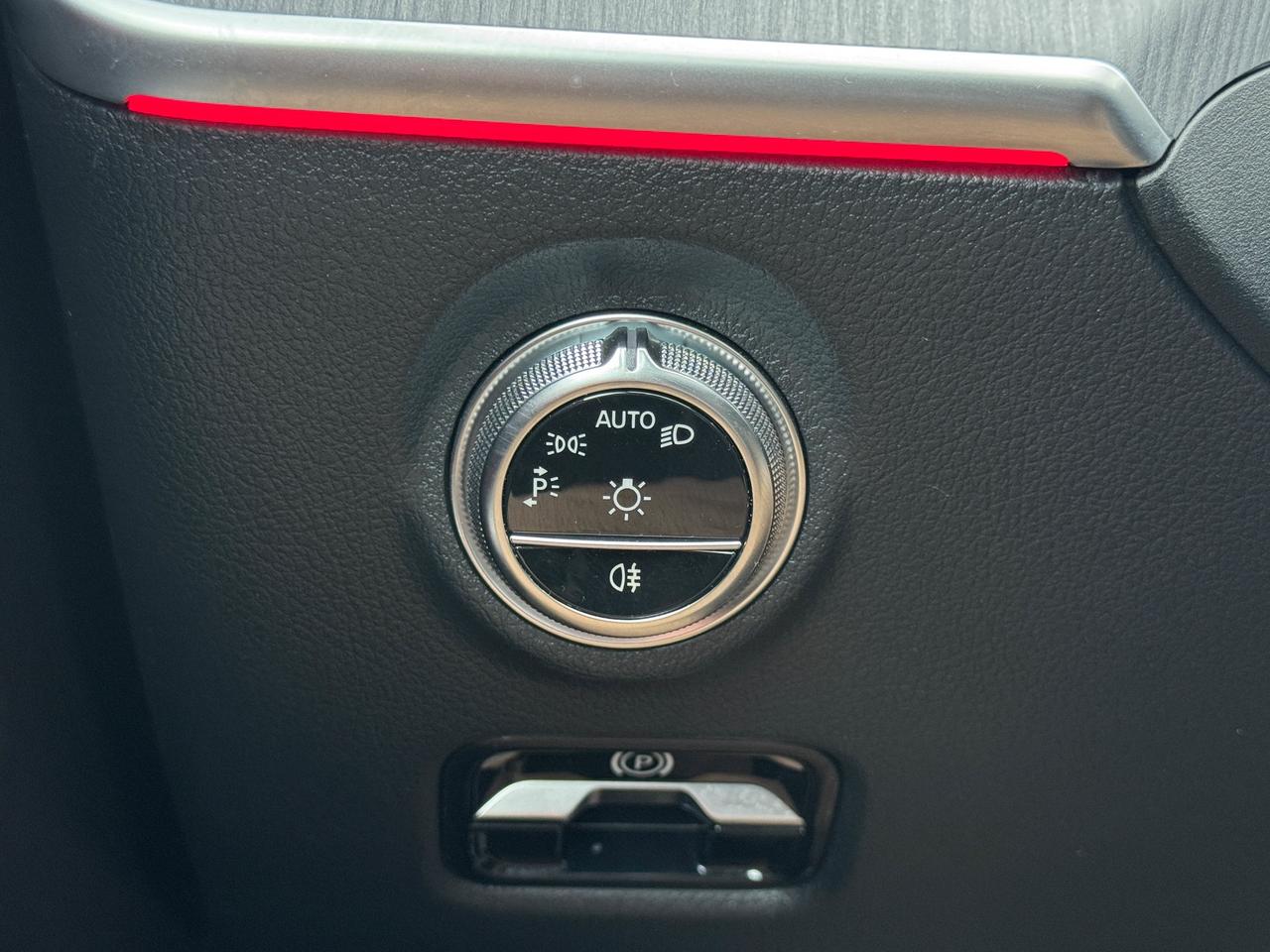 2023 Mercedes-Benz C-Class AMG C 43 Photo