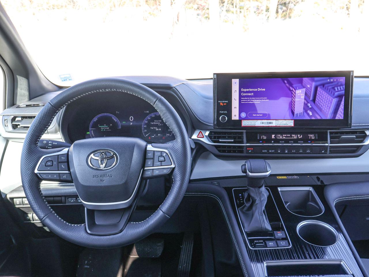 2025 Toyota Sienna XSE Photo