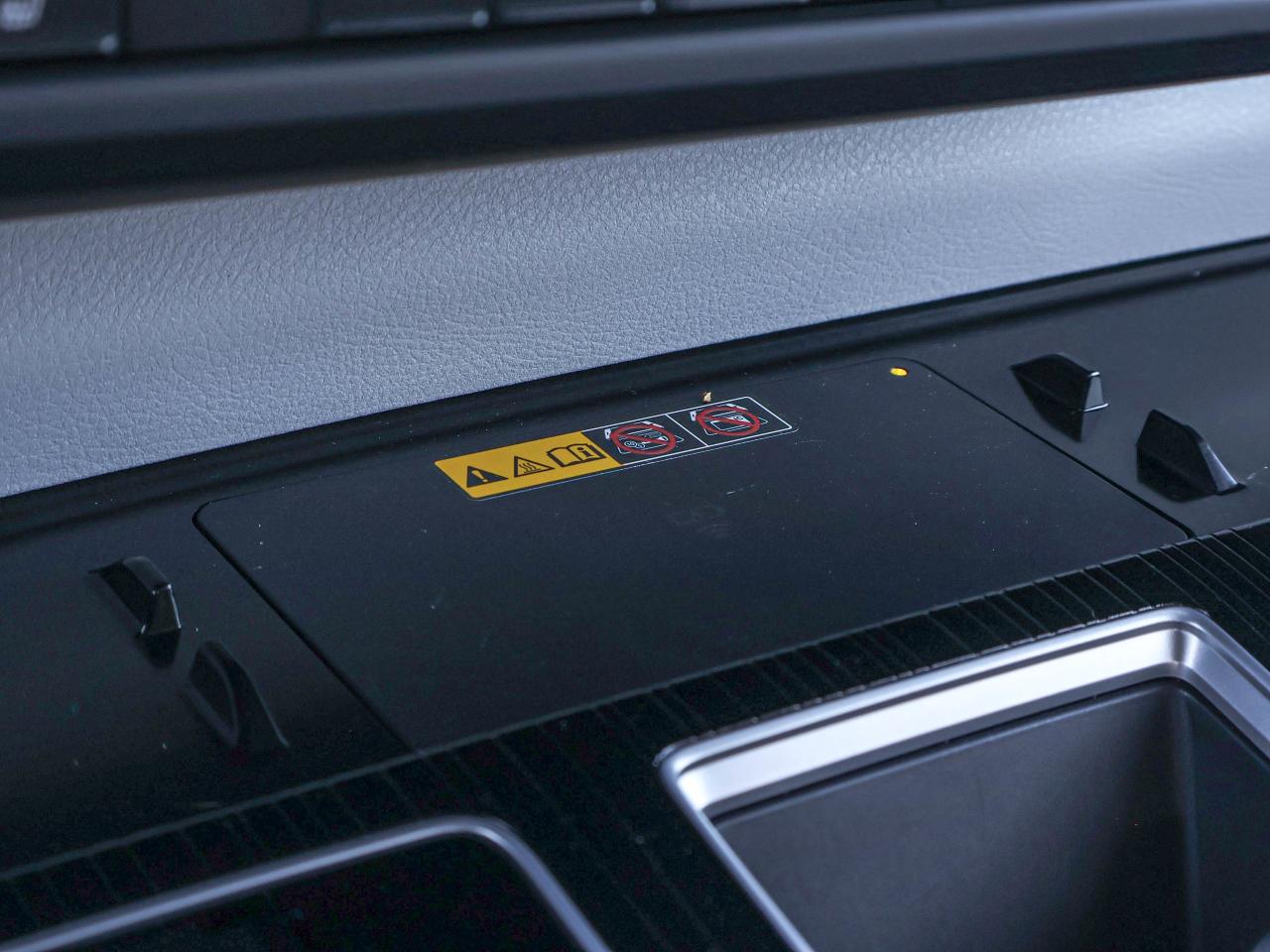 2025 Toyota Sienna XSE Photo