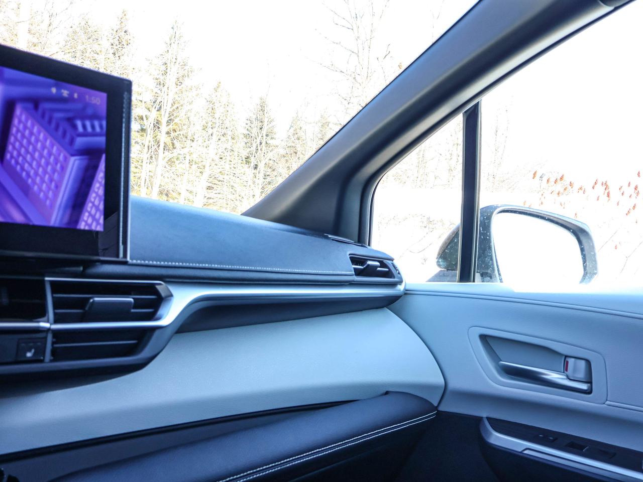 2025 Toyota Sienna XSE Photo