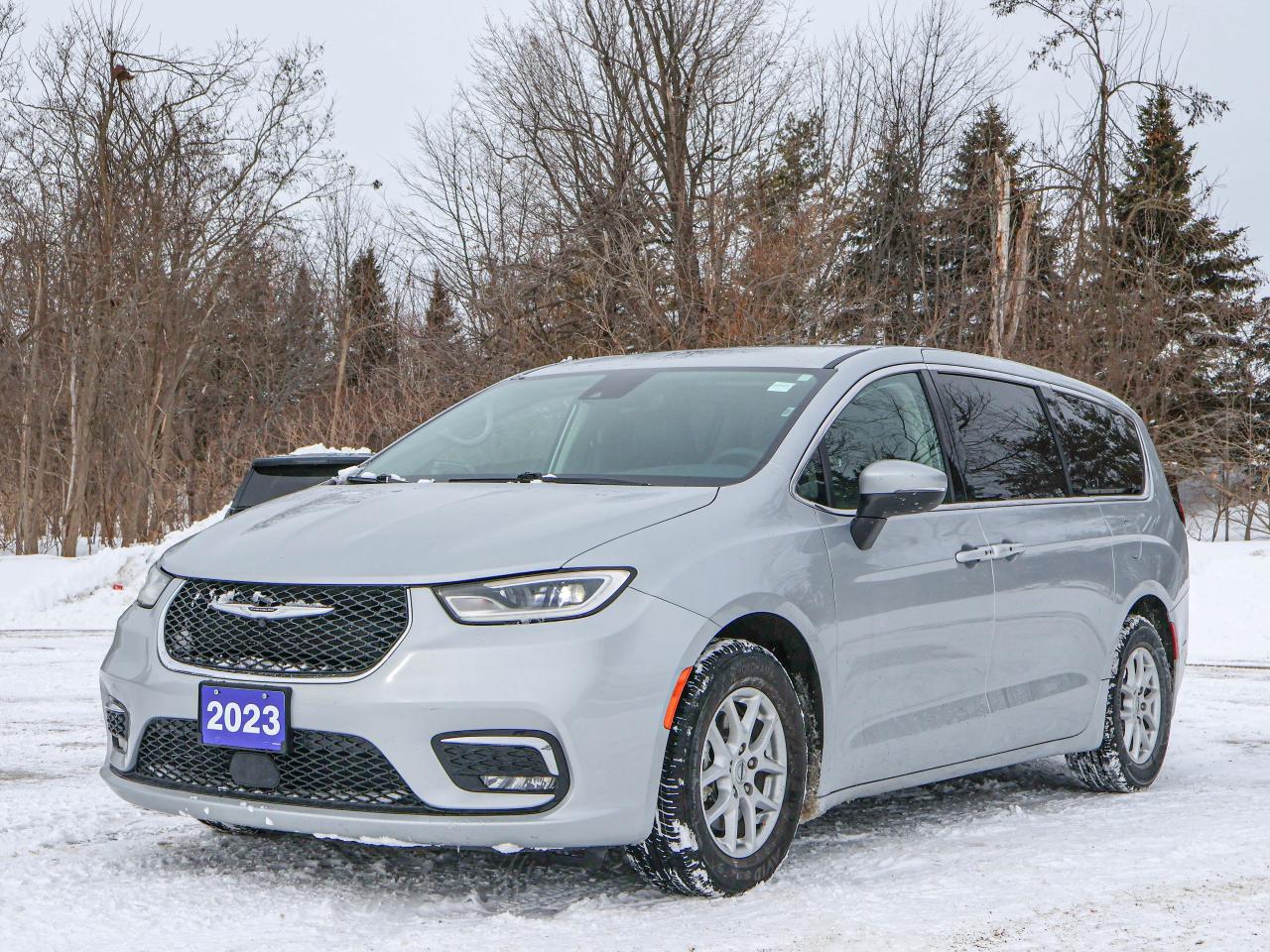 2023 Chrysler Pacifica Touring L Photo