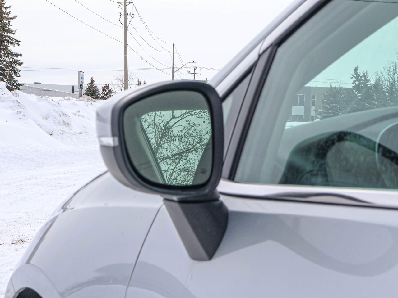 2023 Chrysler Pacifica Touring L Photo