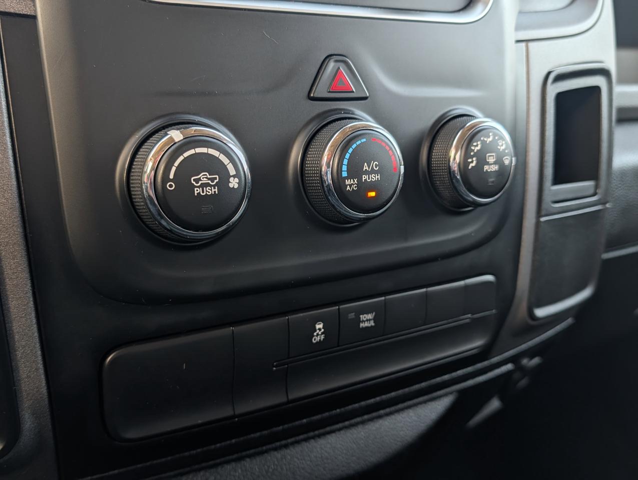 2018 RAM 1500 ST Photo