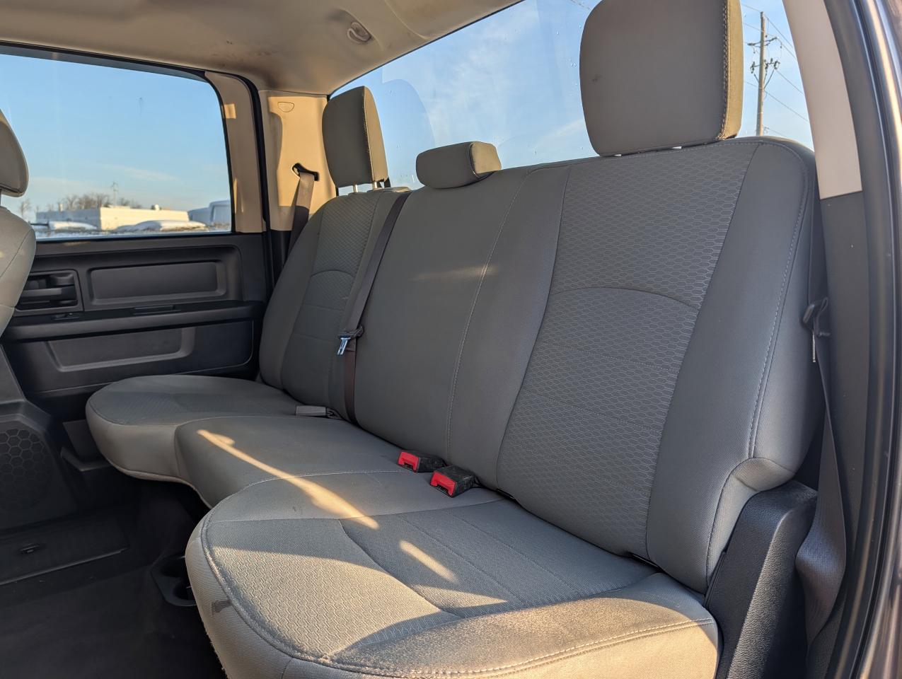 2018 RAM 1500 ST Photo