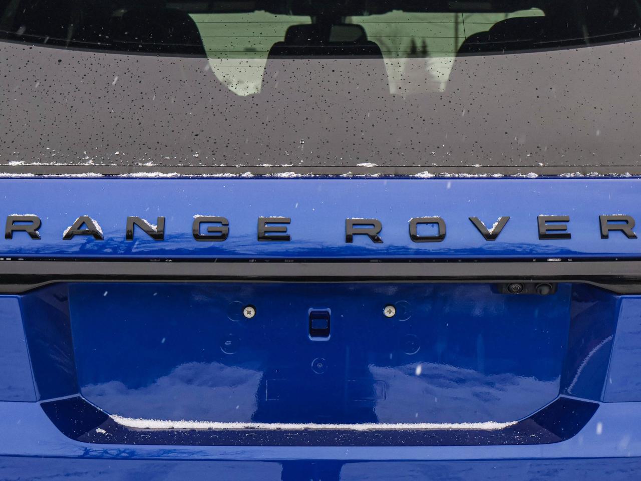 2016 Range Rover Sport V8 SVR Photo