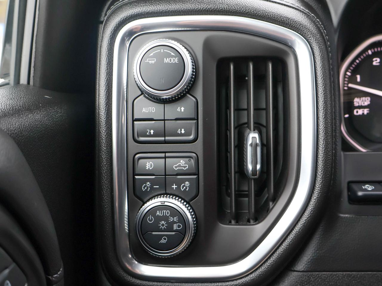 2020 GMC Sierra 1500 Denali Photo