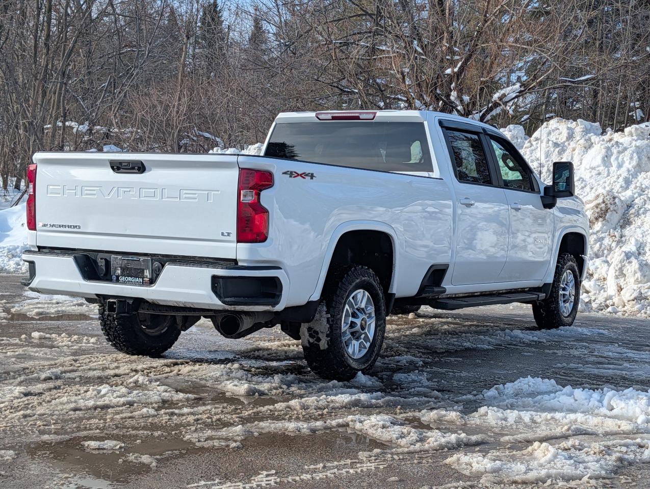 2021 Chevrolet SILVERADO 2500HD LT Photo