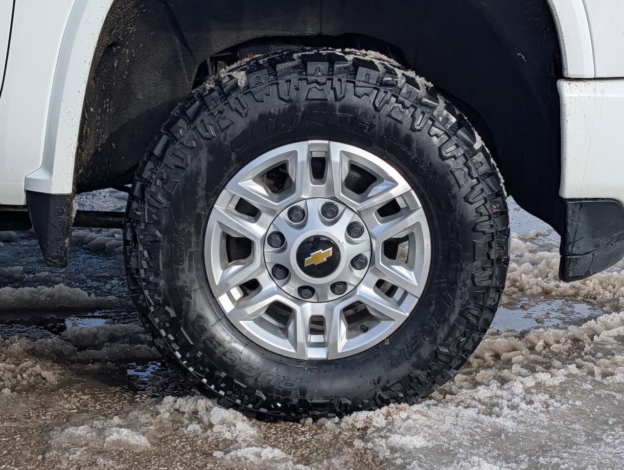 2021 Chevrolet SILVERADO 2500HD LT Photo
