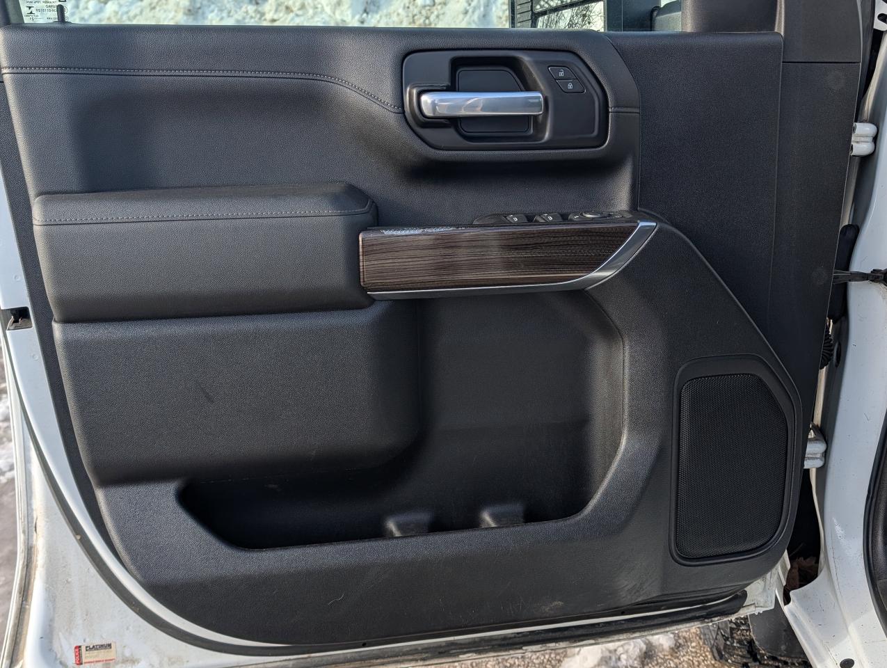 2021 Chevrolet SILVERADO 2500HD LT Photo