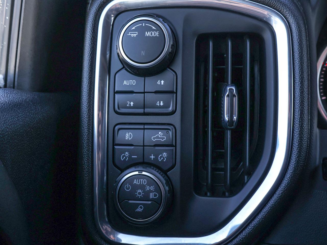 2023 Chevrolet Silverado 3500HD High Country Photo