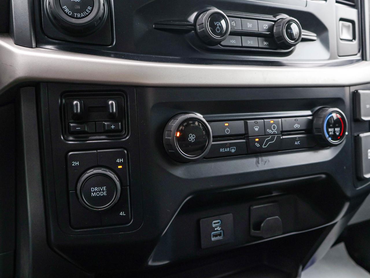 2022 Ford F-150 XLT Photo