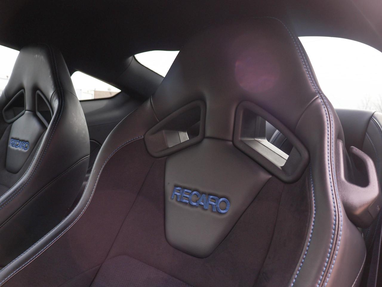 2024 Ford Mustang Dark Horse Photo