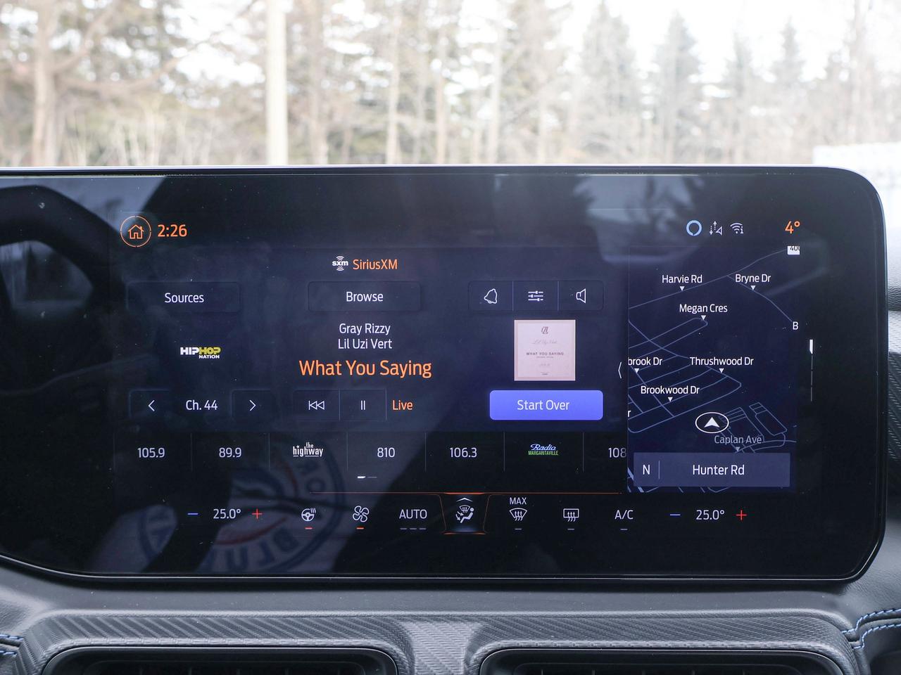 2024 Ford Mustang Dark Horse Photo