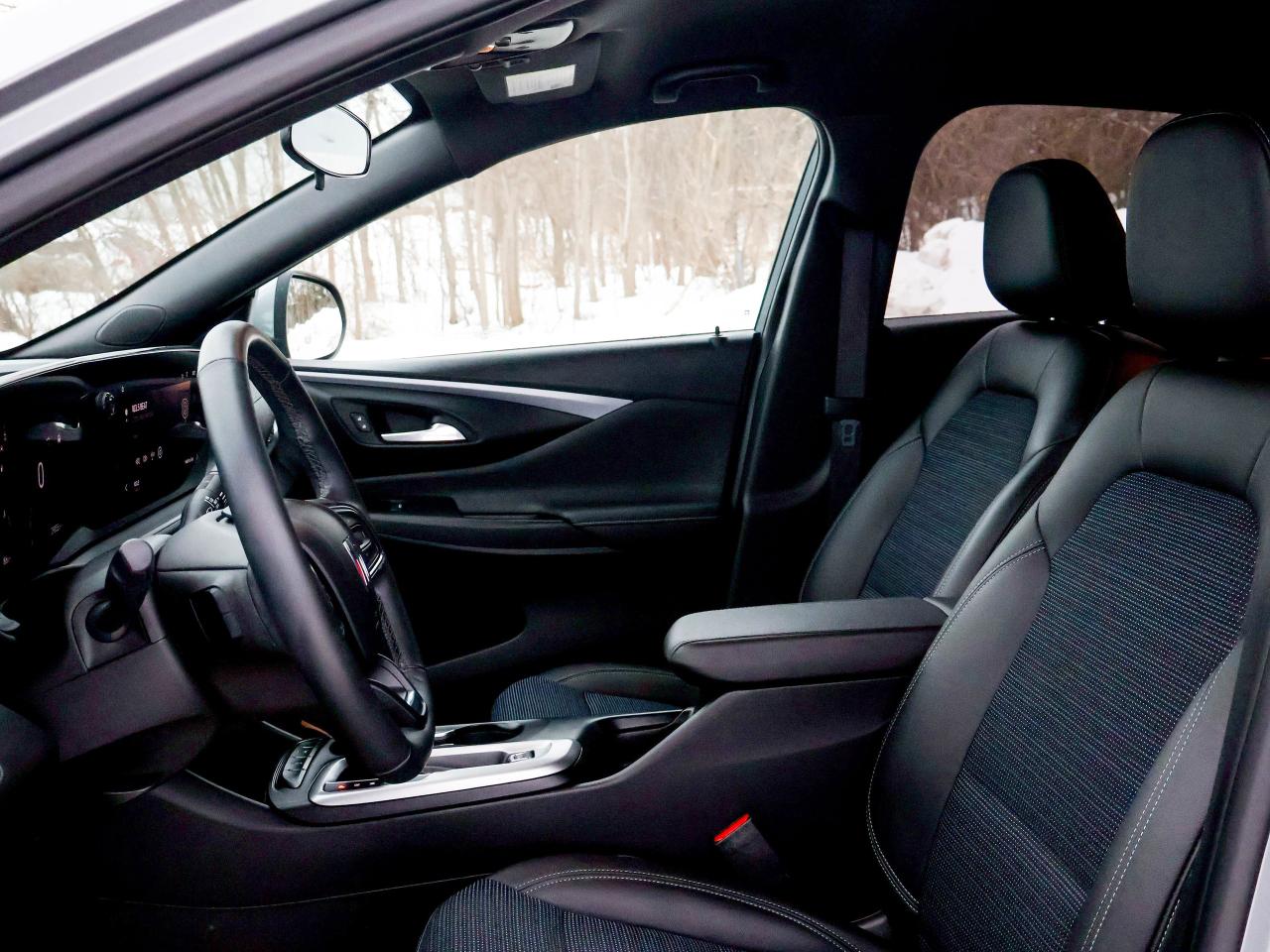 2024 Buick Envista Preferred Photo