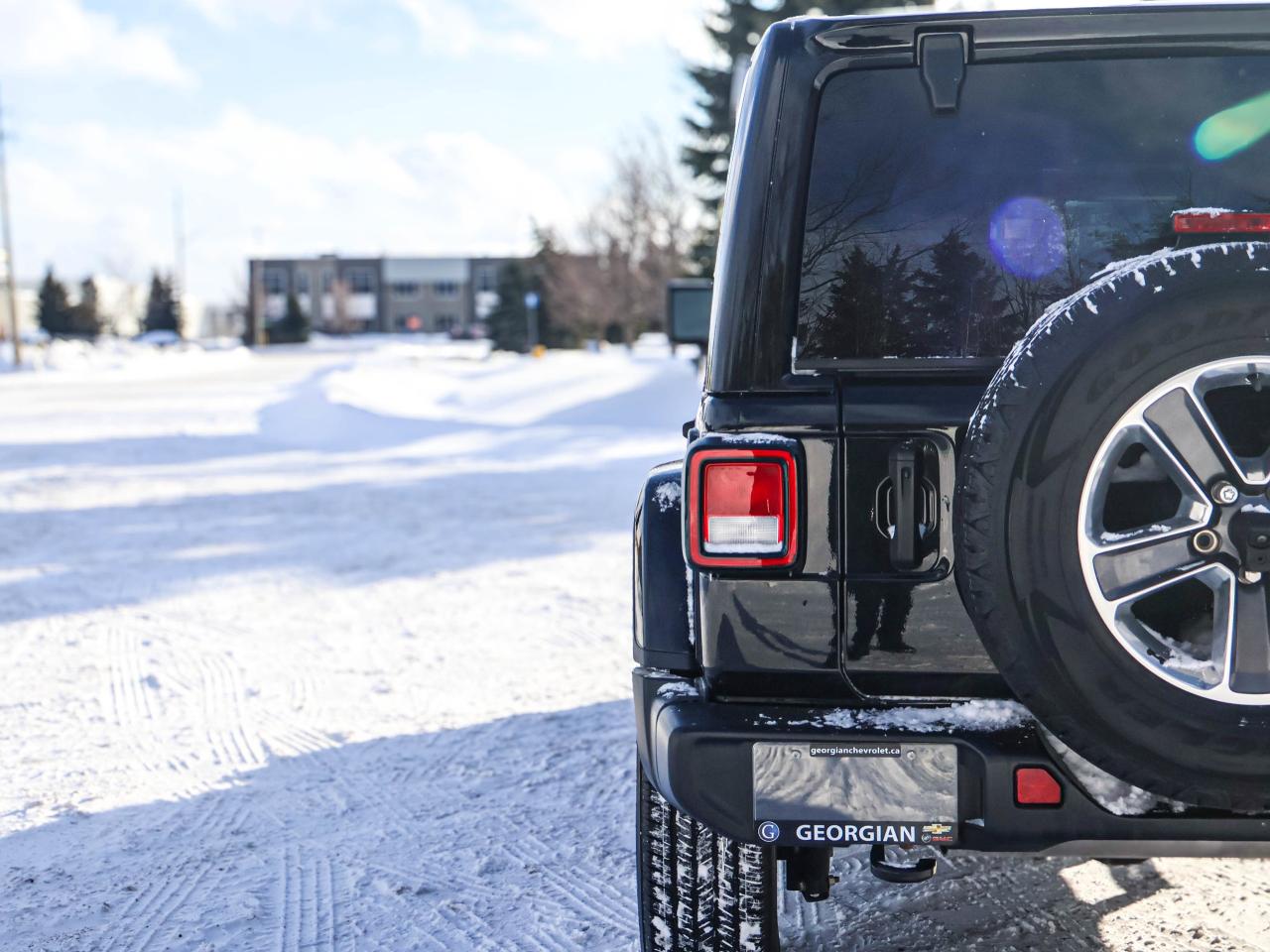 2021 Jeep Wrangler Unlimited Sahara Photo