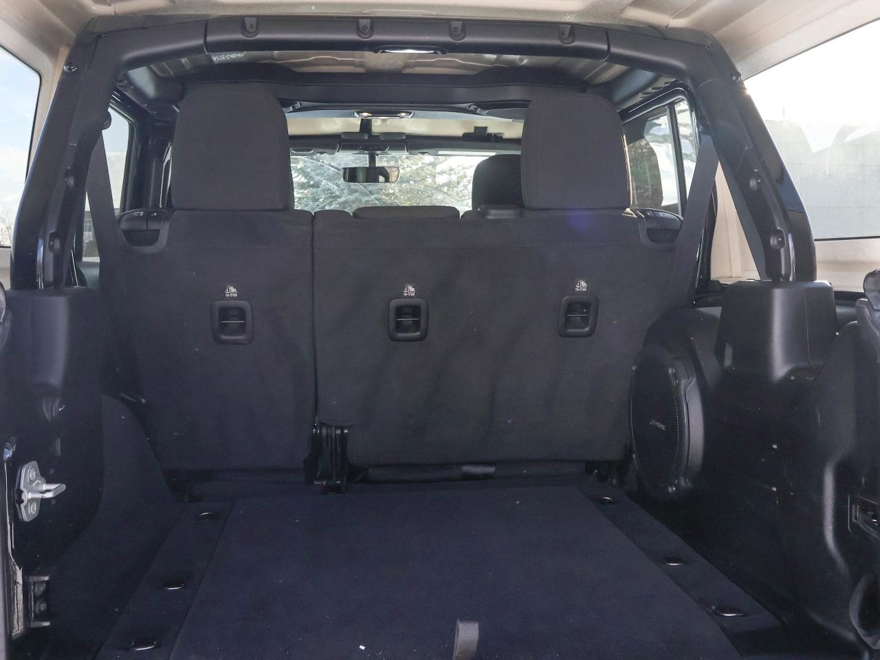 2021 Jeep Wrangler Unlimited Sahara Photo