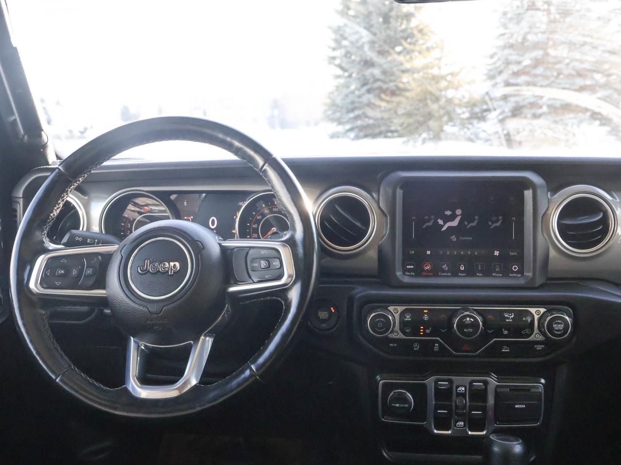 2021 Jeep Wrangler Unlimited Sahara Photo