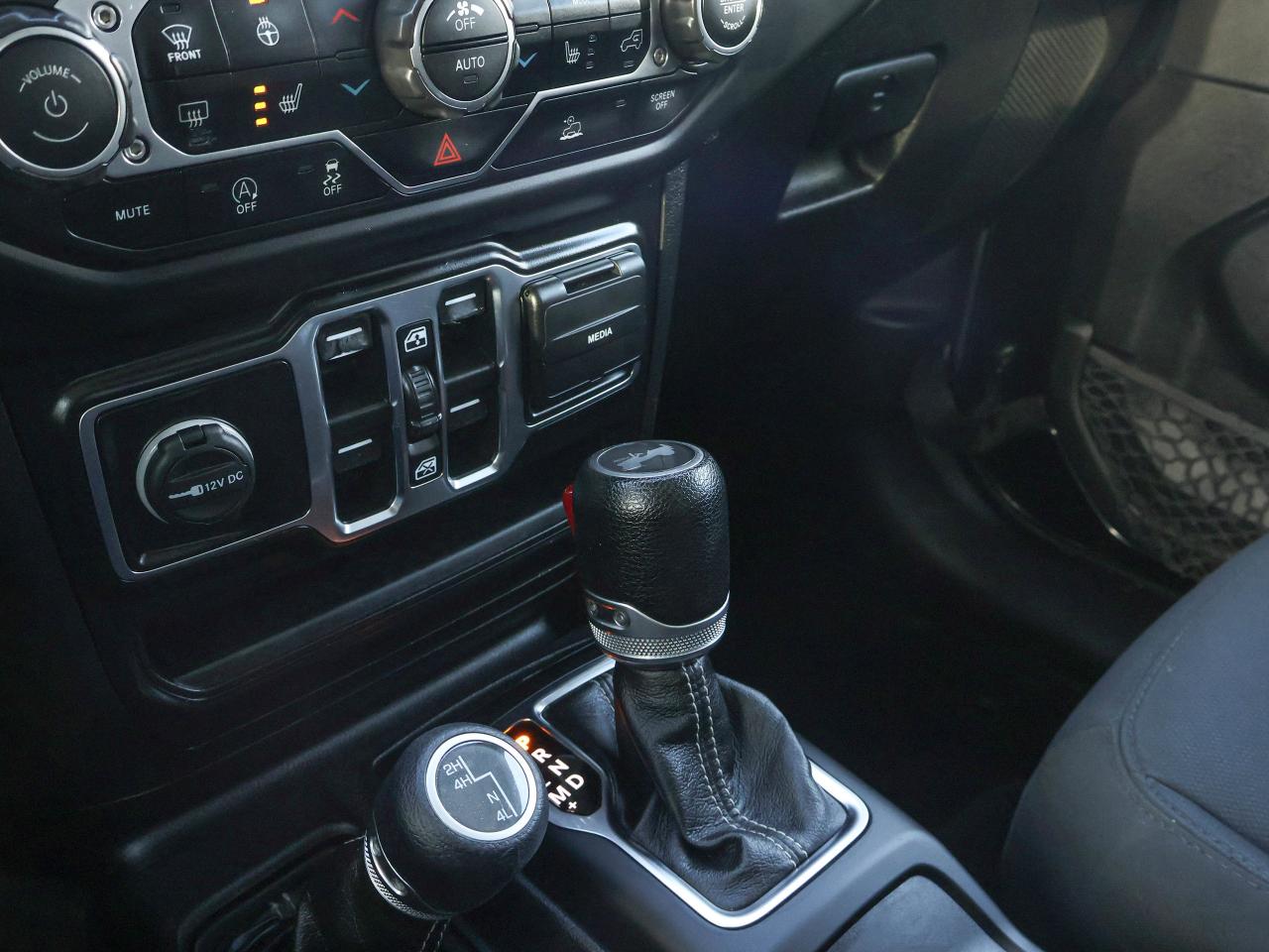 2021 Jeep Wrangler Unlimited Sahara Photo