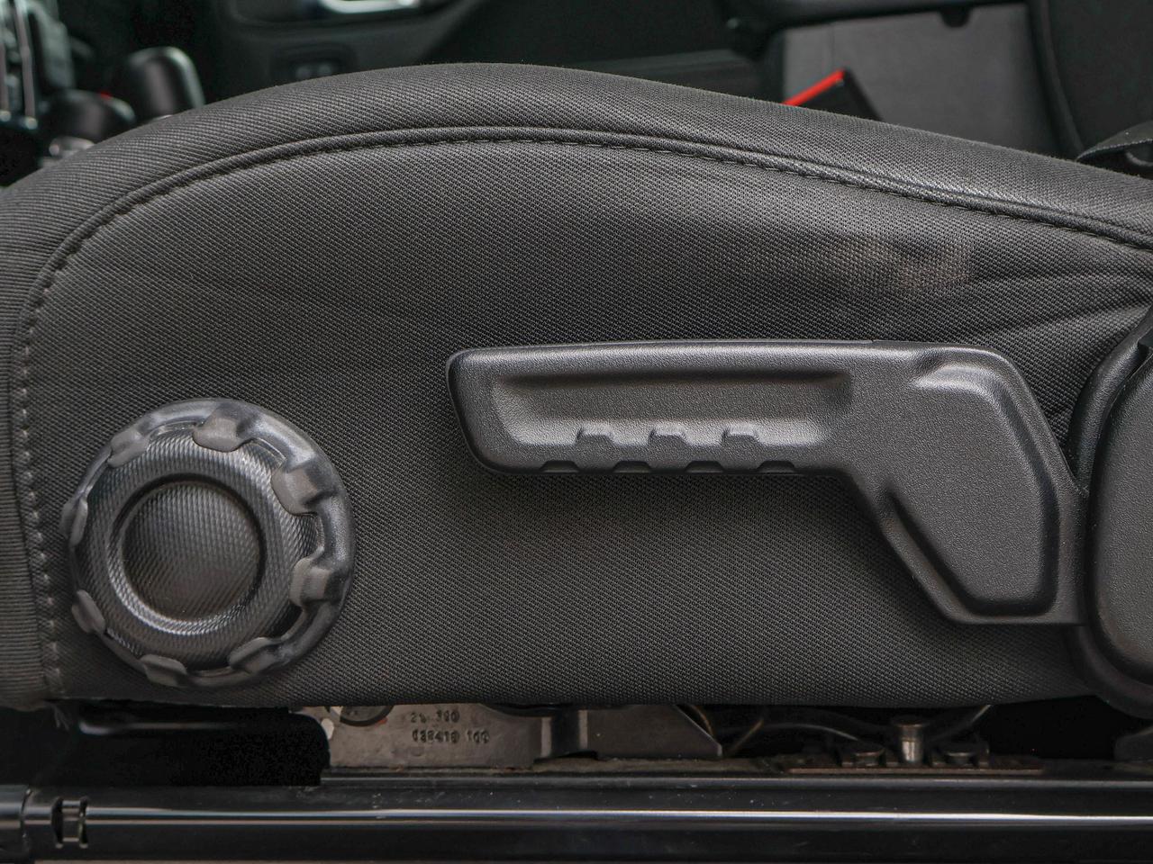 2021 Jeep Wrangler Unlimited Sahara Photo