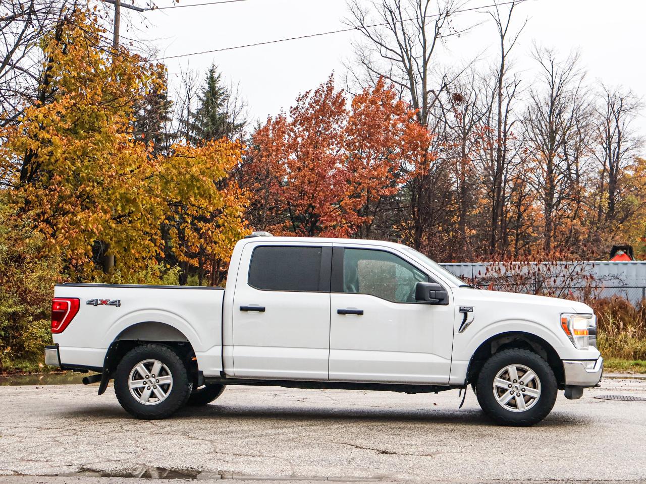 2021 Ford F-150 XLT Photo3