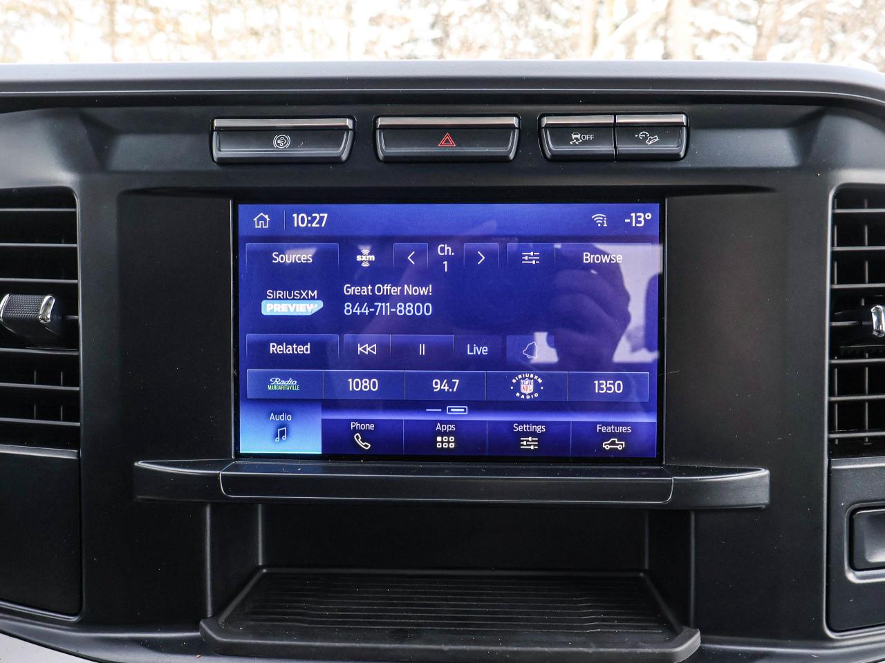 2023 Ford SUPER DUTY F-350 SRW XLT Photo