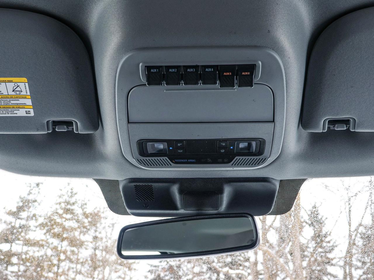 2023 Ford SUPER DUTY F-350 SRW XLT Photo