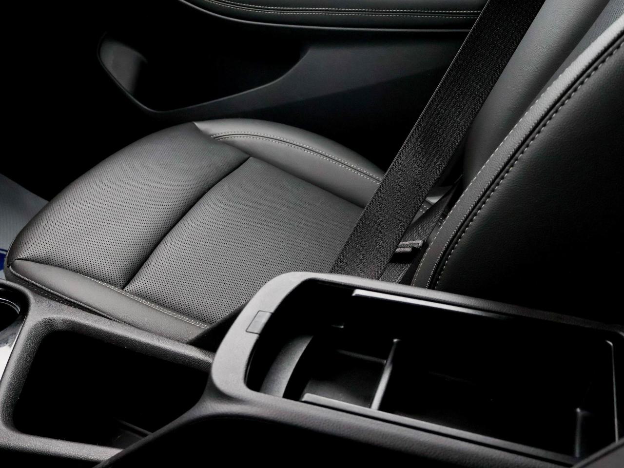 2024 Buick Encore GX Sport Touring Photo