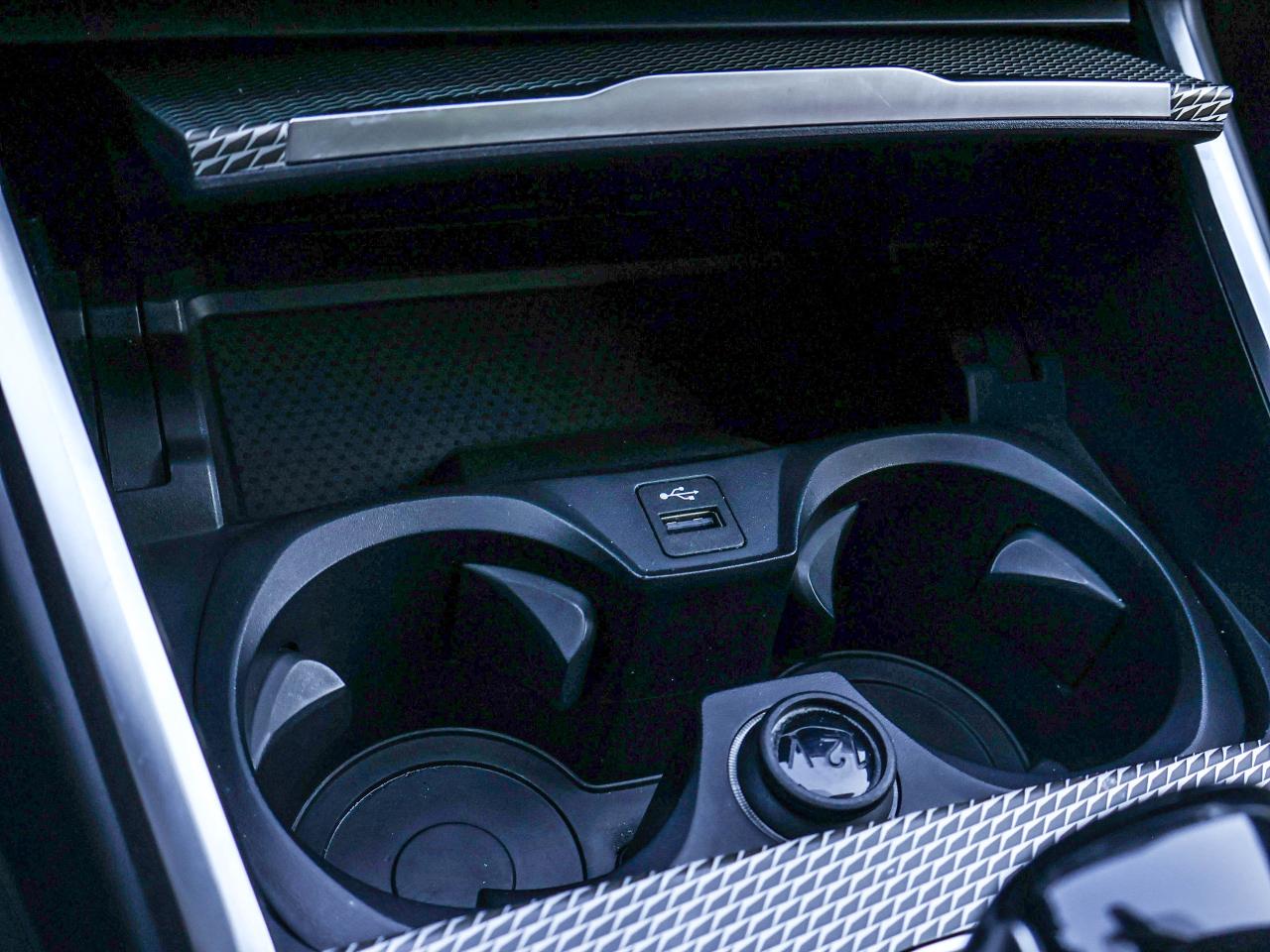 2022 BMW 3 Series M340i xDrive Photo