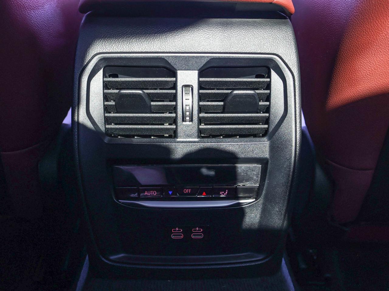 2022 BMW 3 Series M340i xDrive Photo