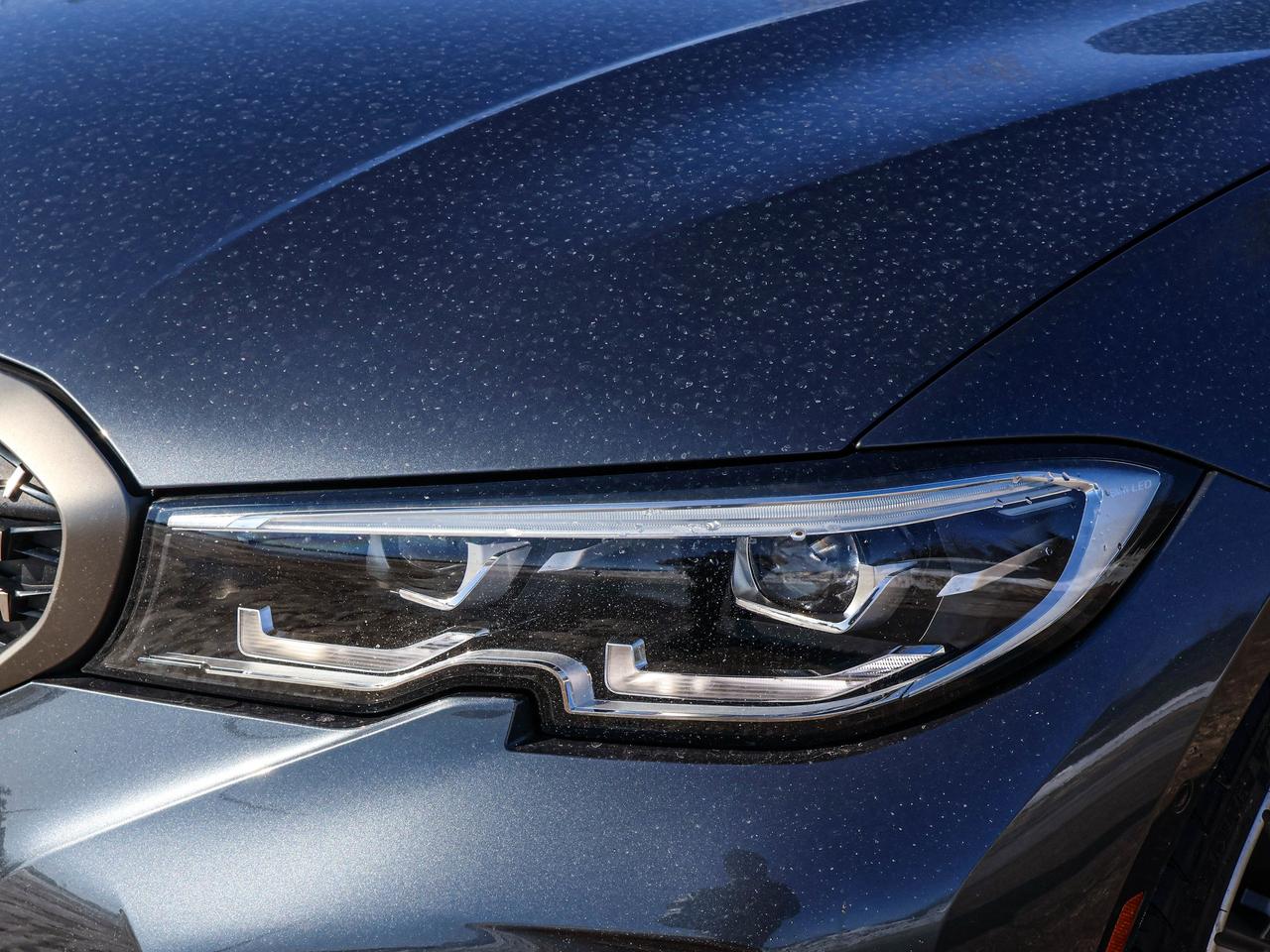 2022 BMW 3 Series M340i xDrive Photo