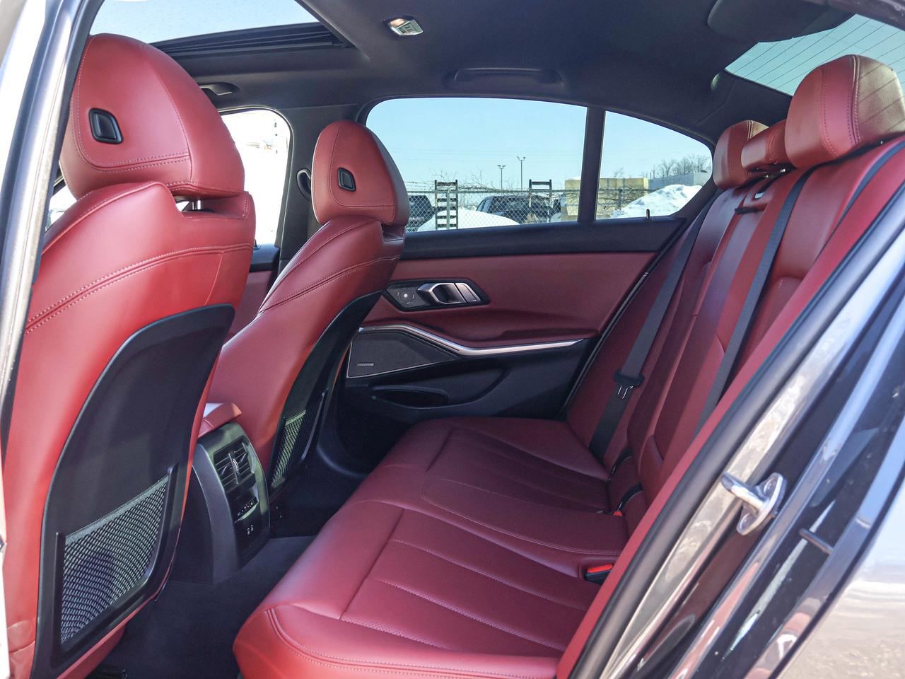 2022 BMW 3 Series M340i xDrive Photo