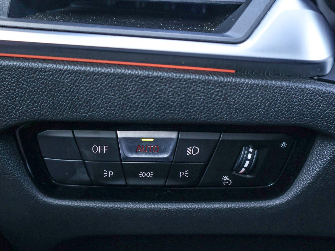 2022 BMW 3 Series M340i xDrive Photo