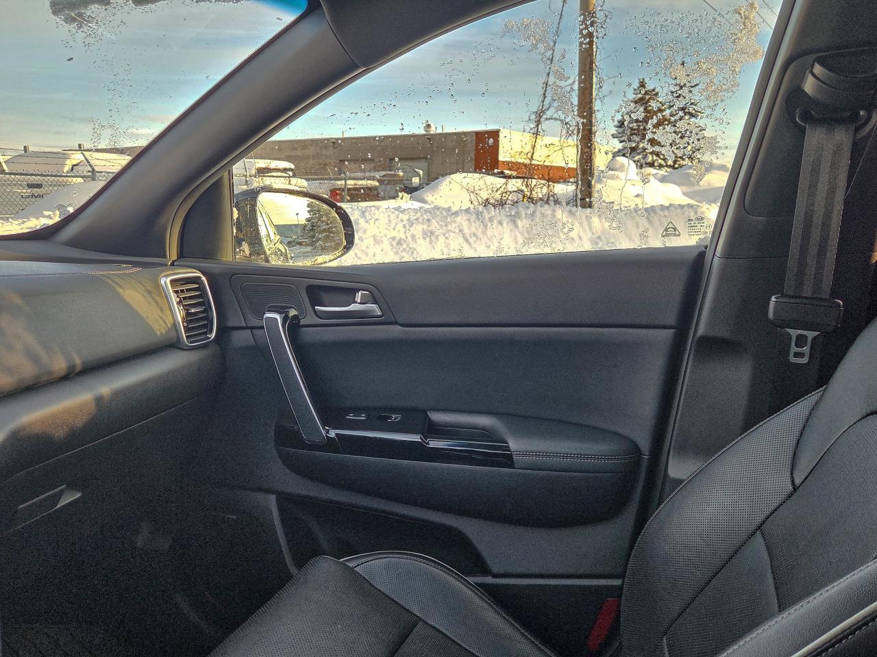 2022 Kia Sportage SX Photo