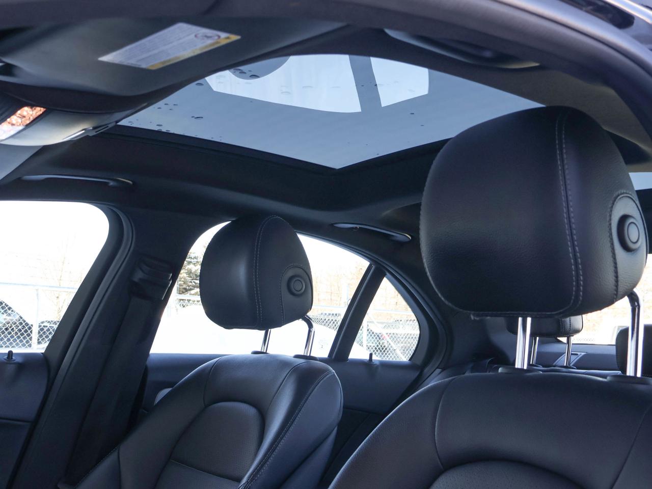 2016 Mercedes-Benz C-Class C 300 Photo