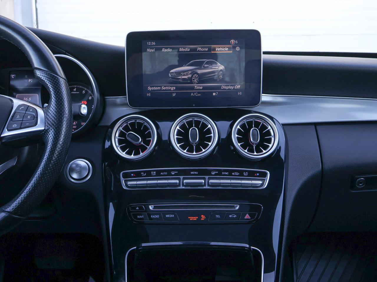 2016 Mercedes-Benz C-Class C 300 Photo