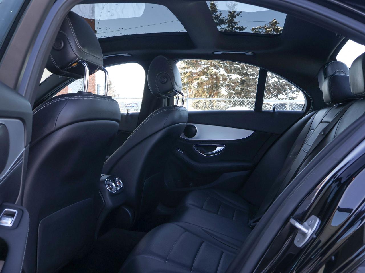 2016 Mercedes-Benz C-Class C 300 Photo