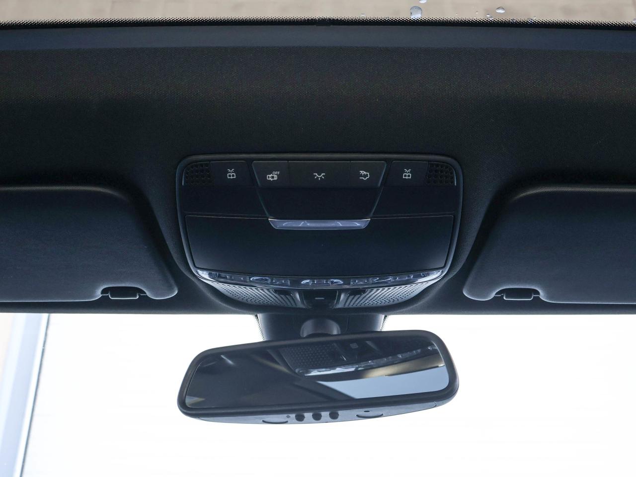 2016 Mercedes-Benz C-Class C 300 Photo