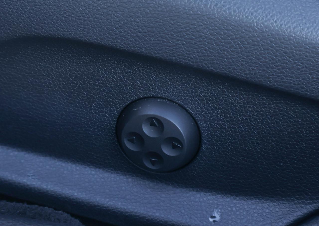 2016 Mercedes-Benz C-Class C 300 Photo