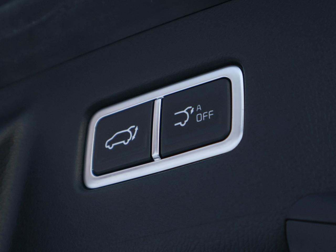 2024 Kia Sorento EX Photo