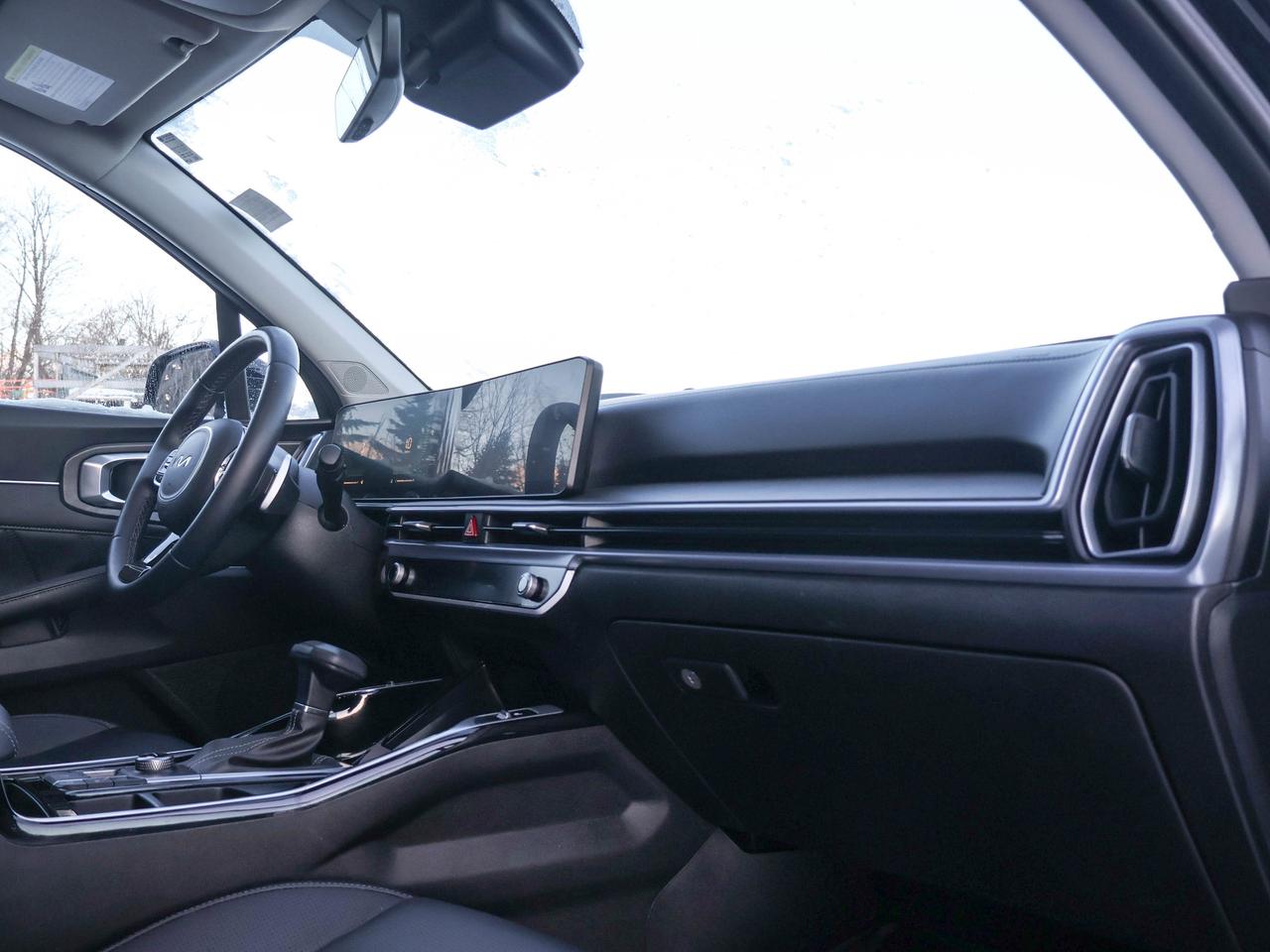 2024 Kia Sorento EX Photo