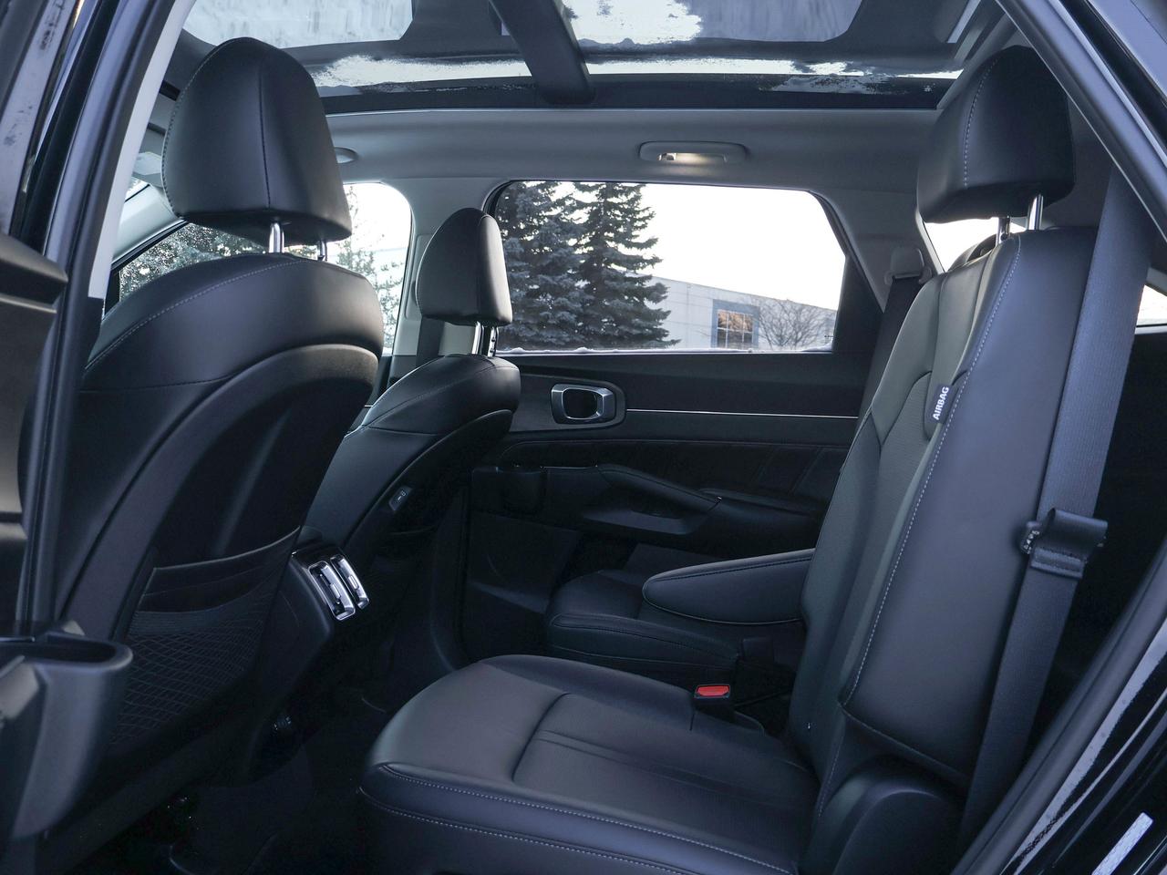 2024 Kia Sorento EX Photo