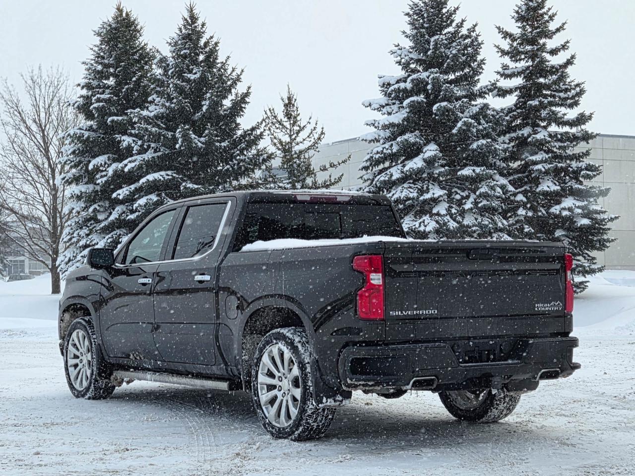2019 Chevrolet Silverado 1500 High Country Photo