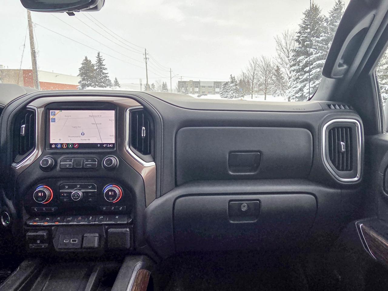 2019 Chevrolet Silverado 1500 High Country Photo