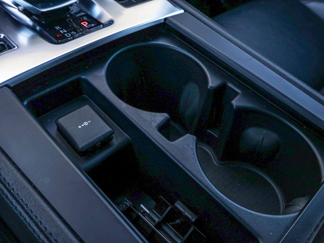 2021 Jaguar F-PACE P250 S Photo