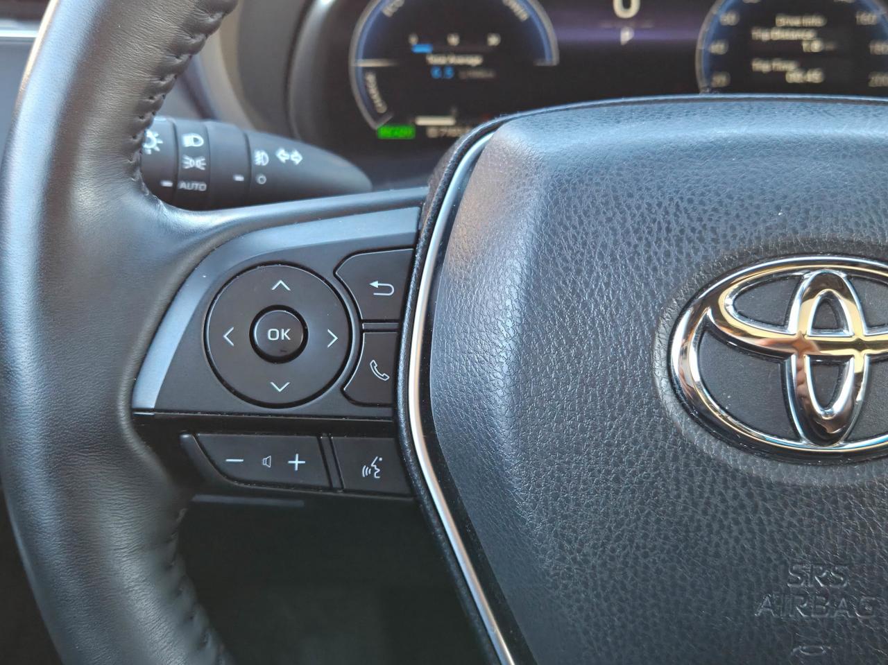 2023 Toyota Venza LIMITED Photo