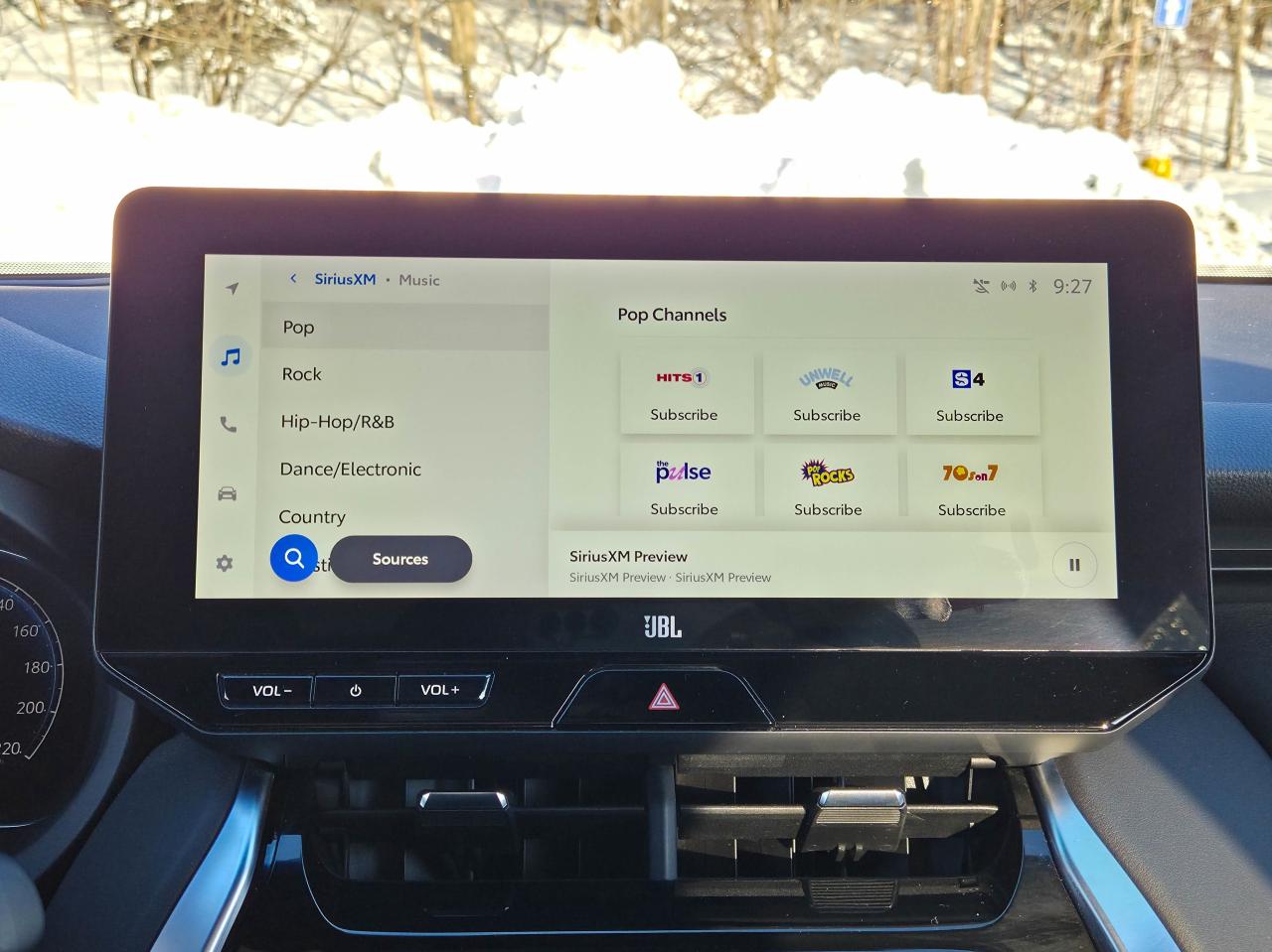 2023 Toyota Venza LIMITED Photo