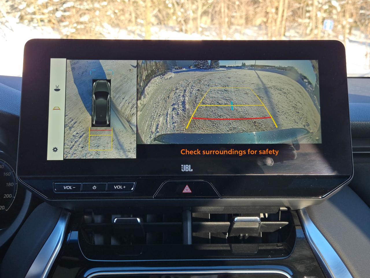 2023 Toyota Venza LIMITED Photo