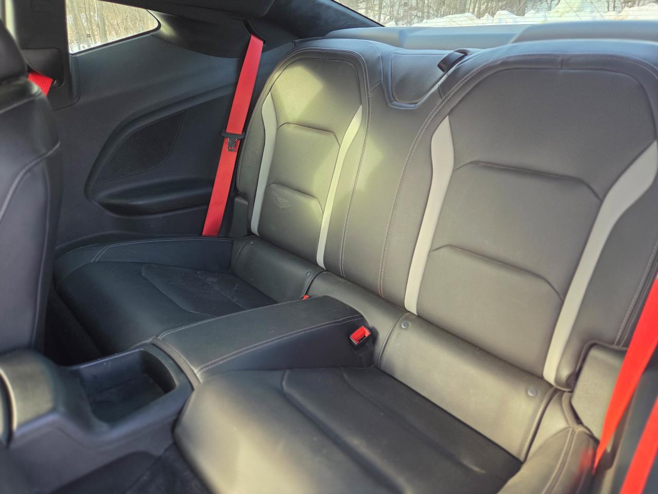 2021 Chevrolet Camaro 2LT Photo