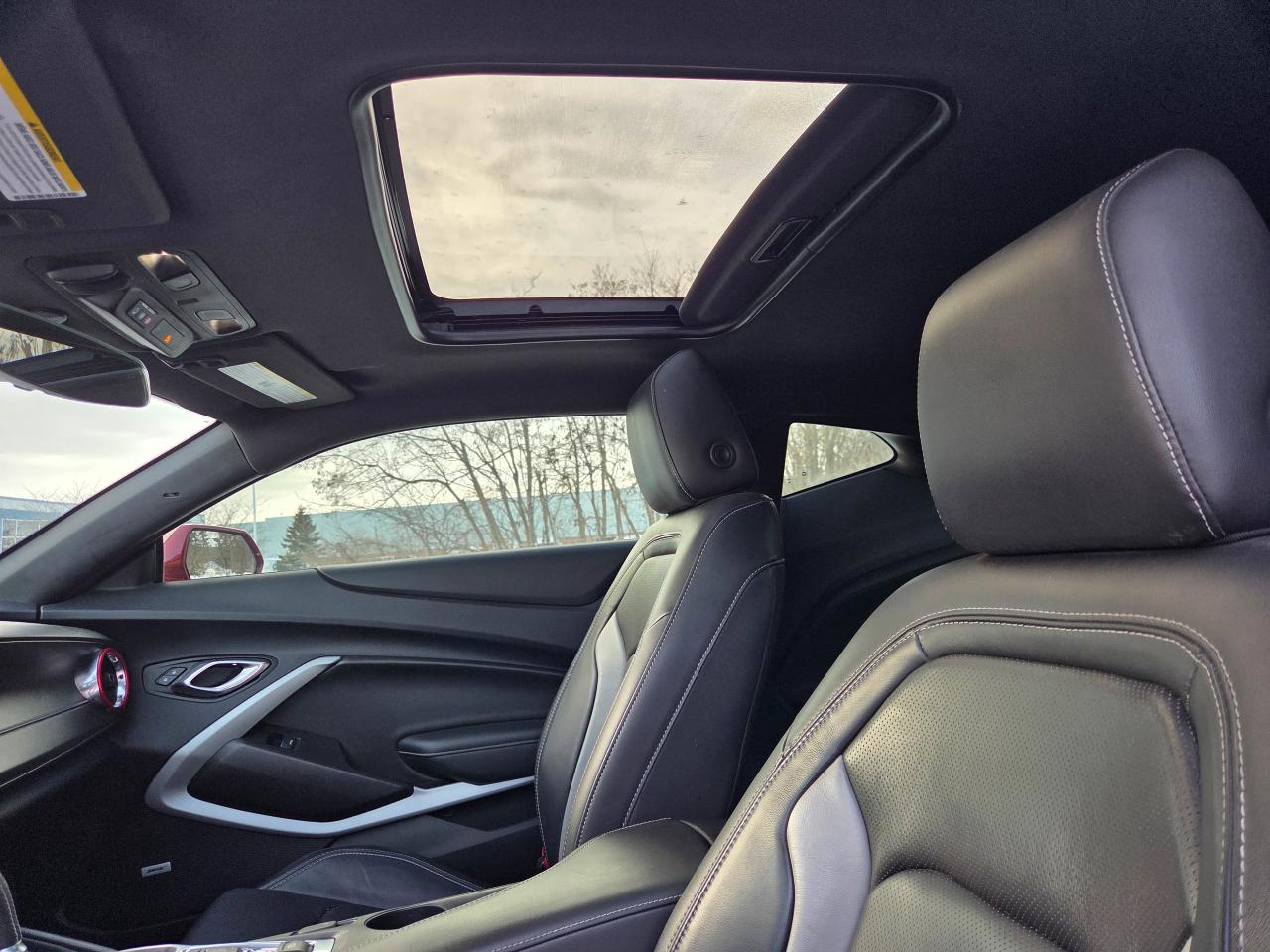 2021 Chevrolet Camaro 2LT Photo