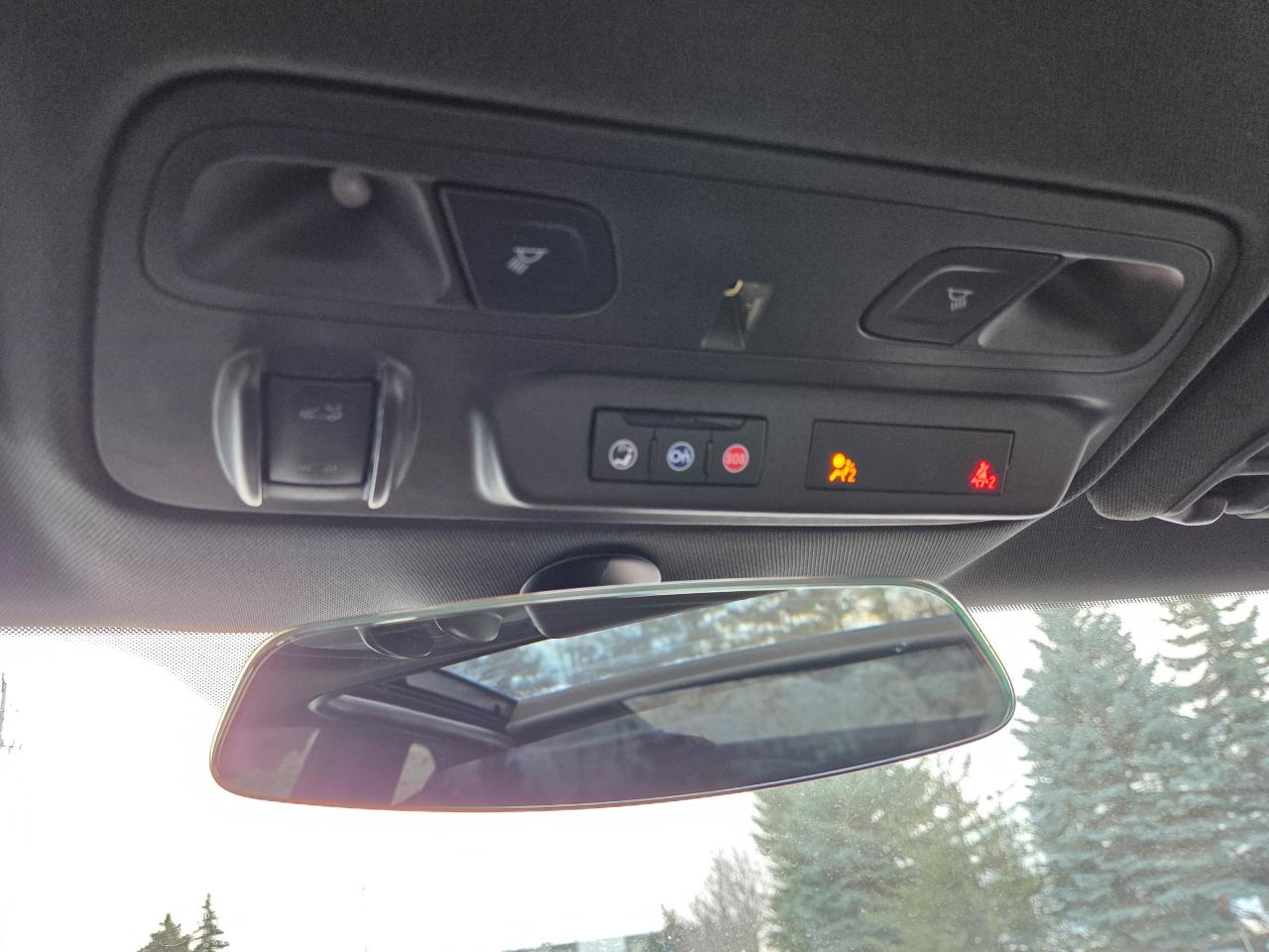 2021 Chevrolet Camaro 2LT Photo